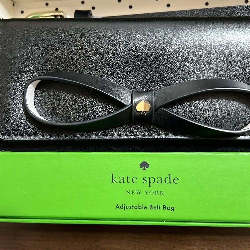♠️Kate Spade Adjustable Belt Bag ♠️ - Picture 2 of 8
